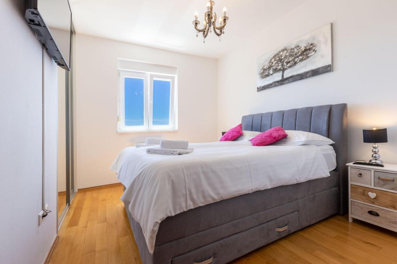 Jadran Apartment With Balcony And Parking Garage Zadar Dış mekan fotoğraf